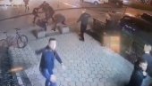 UZNEMIRUJUĆI SNIMAK BRUTALNE TUČE U NOVOM SADU: Mlatili mladića metalnim štanglama, umešale se i devojke (VIDEO)