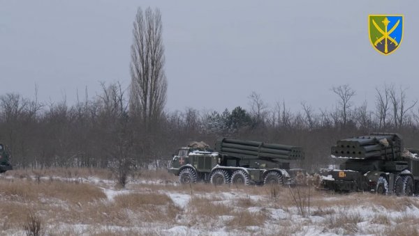 УКРАЈИНЦИ ГРАНАТИРАЛИ ПЕТ НАСЕЉА: Настављају се напади на Доњецку Народну Републику