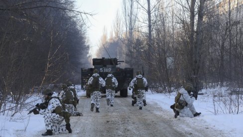 ХЕРОЈ УКРАЈИНЕ: Губимо на свим фронтовима, покушавамо да преживимо (ВИДЕО) ХЕРОЈ УКРАЈИНЕ: Губимо на свим фронтовима, покушавамо да преживимо (ВИДЕО)