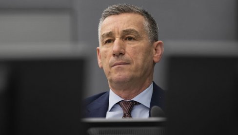 ВЕСЕЉИЈУ ПРОДУЖЕН ПРИТВОР: Вођа терориста тзв. ОВК остаје иза решетака ВЕСЕЉИЈУ ПРОДУЖЕН ПРИТВОР: Вођа терориста тзв. ОВК остаје иза решетака