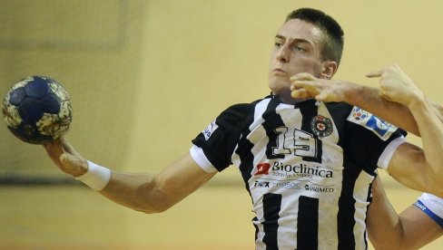 CRNO-BELI PRESLIŠALI PANČEVCE: Rukometaši Partizana u 15. kolu Superlige savladali Dinamo