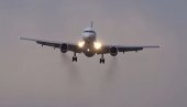 IZBEGNUTA KATASTROFA: Iranski avion poleteo sa otvorenim poklopcem prtljažnika IZBEGNUTA KATASTROFA: Iranski avion poleteo sa otvorenim poklopcem prtljažnika