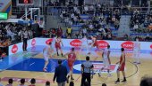 ZVEZDA SILOVITO POČELA ODBRANU TROFEJA: Crveno-beli nokautirali Radnički u Kupu Radivoja Koraća (FOTO)