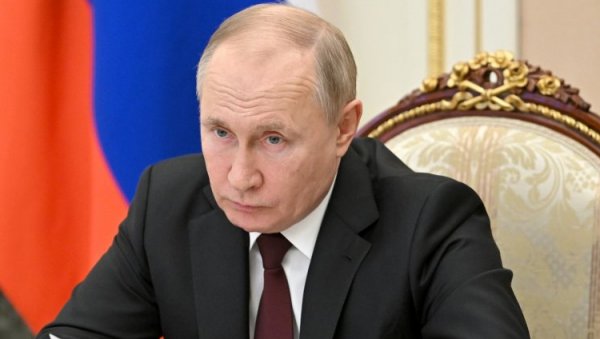 ПУТИН УВОДИ РАТНО СТАЊЕ У ЧЕТИРИ ОБЛАСТИ: Руски председник наредио формирање штабова територијалне одбране