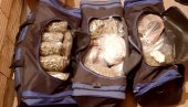 VELIKA AKCIJA POLICIJE: Uhapšen Novosađanin sa 30 kilograma droge i velikom sumom novca (FOTO)