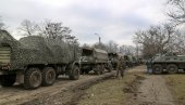 (UŽIVO) RAT U UKRAJINI: Rusi zauzeli Herson, Harkov opkoljen sa tri strane; Dva tenka uništila 17 ukrajinskih oklopnjaka (FOTO/VIDEO)