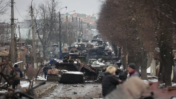 УНИШТЕНО ВИШЕ ОД 2.100 ВОЈНИХ ОБЈЕКАТА: Руске снаге разнеле 108 ПВО система, 90 авиона, 748 тенкова, 76 ВБР...