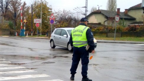 NEMA VOŽNJE POD DEJSTVOM ALKOHOLA I DROGE: Međunarodna akcija pojačane kontrole saobraćaja