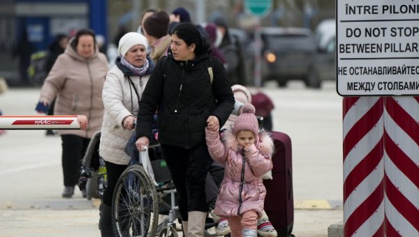 НОВО ОГЛАШАВАЊЕ ДОЊЕЦКИХ СНАГА: Украјински војници држе 17 деце као таоце - планирају да их присилно одведу у непознатом правцу