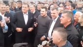 HIT MONTAŽA SE ŠIRI DRUŠTVENIM MREŽAMA: Pogledajte kako izgleda kada Dodik zaigra uz Konstraktine reči (VIDEO)