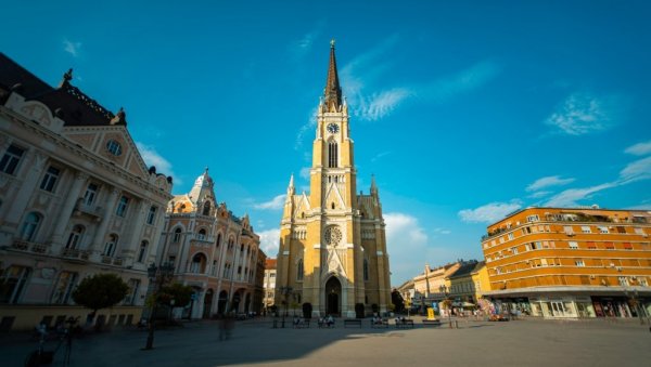 ПРВИ ЧОВЕК СРПСКЕ АТИНЕ ПОСЛАО СНАЖНУ ПОРУКУ: У Нови Сад се људи враћају, српска Атина препозната као ИТ сектор