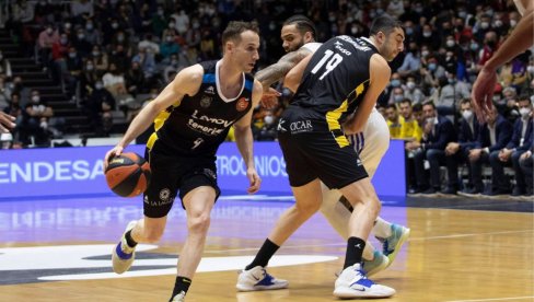 ПРЕКИНУТ ИМ ЈЕ ПОБЕДНИЧКИ НИЗ: Канаринци су поражени у Виторији