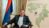 DODIK SLAVI 63. ROĐENDAN: Od Erdogana dobio slavlje i tortu