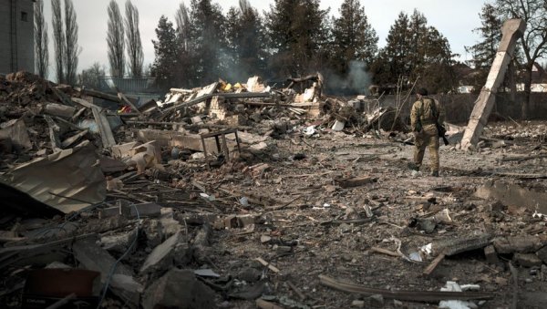 УКРАЈИНЦИ МИНИРАЛИ БРАНУ: Прети поплава најмање три насеља у ДНР са 15.000 цивила