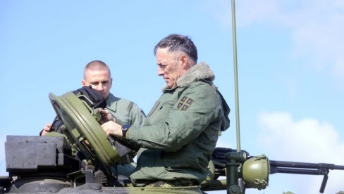 OŠTAR PROTEST VOJSKE SRBIJE: Hitan razgovor generala Mojsilovića sa komandantom Kfora zbog naoružavanja tzv. KBS