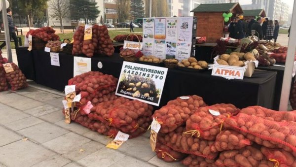 СКОРУП СА УКУСИМА РОМАНИЈЕ: Кајмак и рогатички кромпир заштитно лице Сарајевско-романијске регије