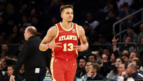 BRAT JE DONEO SNAJPER Bogdan Bogdanović raspametio najboljeg igrača Atlante, Tre Jang oduševljen igrom Srbina protiv Filadelfije BRAT JE DONEO SNAJPER Bogdan Bogdanović raspametio najboljeg igrača Atlante, Tre Jang oduševljen igrom Srbina protiv Filadelfije
