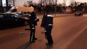 TEŠKO POVREĐENO DETE: Saobraćajna nesreća u Nišu, devojčica odvedena na reanimaciju TEŠKO POVREĐENO DETE: Saobraćajna nesreća u Nišu, devojčica odvedena na reanimaciju