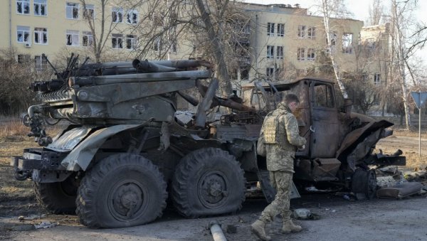 РАТ У УКРАЈИНИ: Босфор отворен за пловидбу; Захарова - Москва не напушта дијалог са САД (ФОТО)