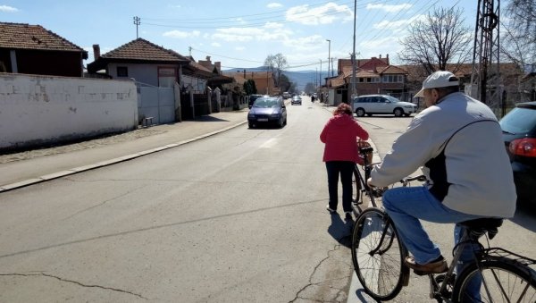 МУК И ТУГА У ПИРОТСКОМ НАСЕЉУ НОВА МАЛА: Теодора (15) преминула у нишком УКЦ - Отишао је још један цветак из нашег центра