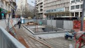 PROLAZI DOBIJAJU I NOVE STEPENICE: Majstori rade rekonstrukciju centralnog pothodnika na Terazijama