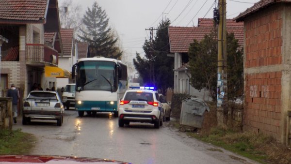 ПОЛИЦАЈЦИ ПРОНАШЛИ 245 ГРАМА МАРИХУАНЕ: Лесковчанин осумњичен због држања опојних дрога