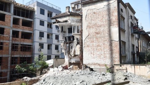 ZA STANARE VIDOVDANSKE JOŠ NEMA REŠENJA: Tužba izgovor za kašnjenje?