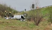 PRVE FOTOGRAFIJE I SNIMCI SA MESTA NESREĆE: Škoda gotovo uništena, Rasim LJajić povređen, Branko Gogić preminuo na licu mesta (FOTO/VIDEO)