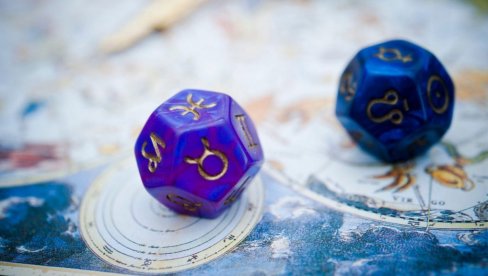 ДНЕВНИ ХОРОСКОП ЗА НЕДЕЉУ 8. МАРТ: Бик има подршку особе на положају, Рак прилику за напредовање на послу, Девица материјалне проблеме