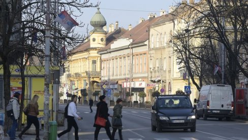 МАЛОЛЕТНИК ( 18) НОЖЕМ НАСРНУО НА ДРУГОГ (16) И ПОКУШАО ДА ГА УБИЈЕ: Панчевачко ВЈТ тражи притвор за насилника