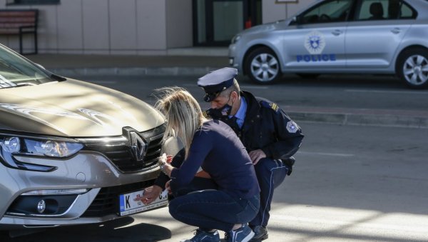 СТИКЕРИ НА МЕРДАРУ: Режим уласка на Ким из централне Србије непромењен