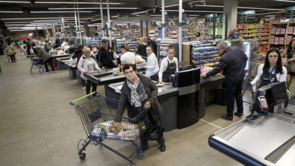 УСКРШЊА ТРПЕЗА НА РАТЕ! Грађани Српске под великим притиском због раста цена основних животних намирница