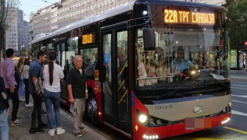 CENTAR BEOGRADA ZATVOREN OD 10 ČASOVA DO PODNEVA: Autobusi menjaju trase - detaljan spisak izmena