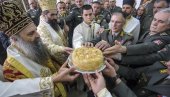 SVEČANO U GENERALŠTABU VOJSKE SRBIJE: Svetu arhijerejsku liturgiju služili patrijarh Porfirije i episkop Arsenije (FOTO)