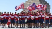 ŠAMPIONSKOM ŠETNJOM PROBUDILI BEOGRAD: Omladinci Zvezde na originalan način proslavili titulu (VIDEO)