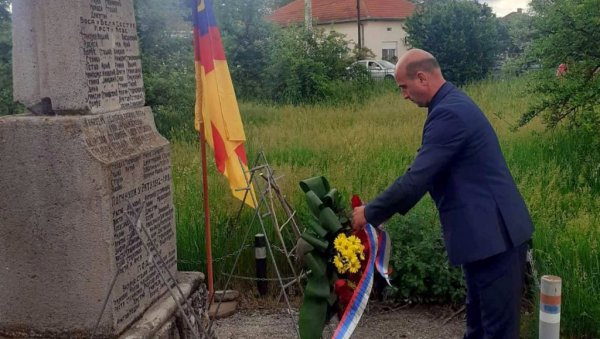 НЕ ЗАБОРАВЉАМО ЖРТВЕ СТРАВИЧНЕ ОДМАЗДЕ: Окупатор побио скоро све мушкарце у Ристовцу