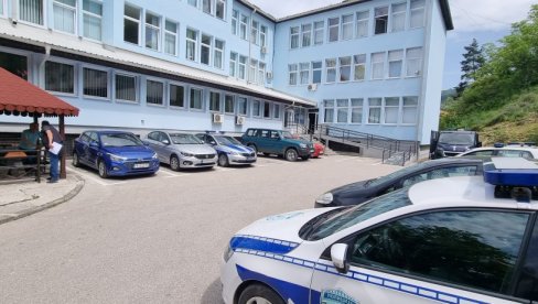 OPREZ U VOŽNJI: Prijepoljska policija pojačava kontrolu za vreme maturskih proslava