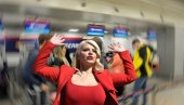Мој син иде у приватну, не у сељачку школу! Нису глупа, сељачка и завидна деца, него су паметна
