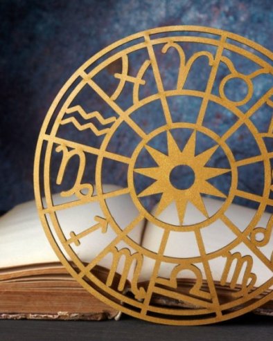 ДНЕВНИ ХОРОСКОП ЗА СУБОТУ 7. МАРТ : Ован може да упозна судбинску љубав, Вага и Јарац да се разочарају у некога, Рибе желе промене