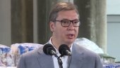 VUČIĆ OBIŠAO SKLADIŠTA ROBNIH REZERVI: Čeka nas teška zima, ali država će domaćinski brinuti o građanima (FOTO/VIDEO)