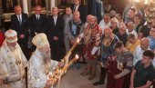 PATRIJARH PORFIRIJE SLUŽIO LITURGIJU: Spasovdan uspomena na tajnu Hristovog dolaska (FOTO/VIDEO)