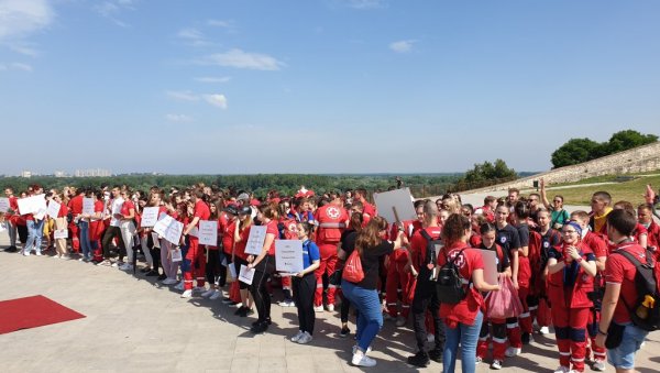 ТАКМИЧЕЊЕ ЕКИПА ПРВЕ ПОМОЋИ: Проверите зашто је Калемегдан данас најбезбедније место у Београду!