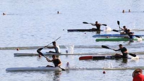 NA ADI 25 EKIPA, 300 TAKMIČARA: Trofej Beograda u kajaku i kanuu u subotu