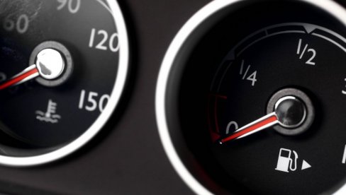 KAKO POTROŠITI MINIMALNO GORIVA: Na ovim brzinama je vaš automobil najekonomičniji