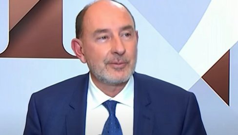 ЗЕМЉА ЗА ЖИВОТ: Де Голов унук жели да се пресели у Русију