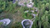 РАЗБИЈЕНО 700 СПОМЕН-ПЛОЧА: Вандализам на партизанском гробљу у Мостару (ФОТО) РАЗБИЈЕНО 700 СПОМЕН-ПЛОЧА: Вандализам на партизанском гробљу у Мостару (ФОТО)