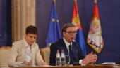 BLOKADERIMA NI PRAZNICI NISU SVETI Brnabić: Vreme mira i tolerancije su koristili da napadaju Vučića (FOTO)