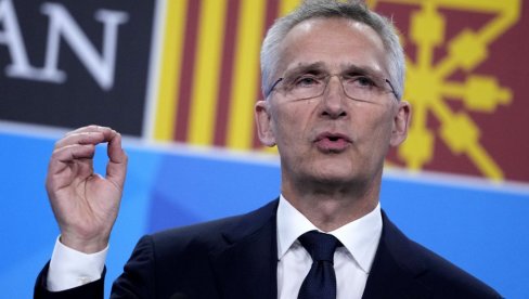 НАТО МЕЊА ПЛОЧУ О УКРАЈИНИ: Столтенберг о изјави која је дигла буру НАТО МЕЊА ПЛОЧУ О УКРАЈИНИ: Столтенберг о изјави која је дигла буру