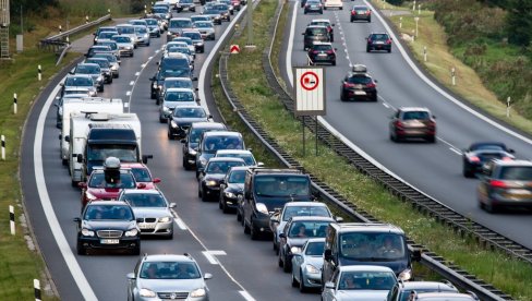 UVODE SE NOVA PRAVILA ZA VOZAČE: Ovi automobili dobijaju novi uređaj koji će postati sastavni deo opreme