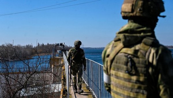 ЗЕЛЕНСКИ ПРИПРЕМА ДЕСАНТ ПРЕКО ДЊЕПРА: Када ће се догодити напад (МАПА)